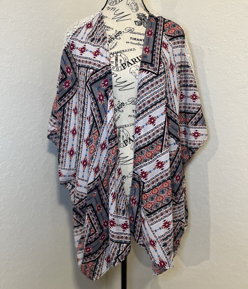 Aztec Pattern Bohemian Kimono C EST 1946 Size Large Open Front Cardigan